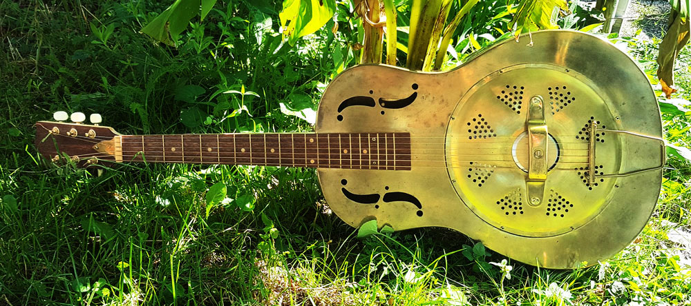 Resonator Guitar
