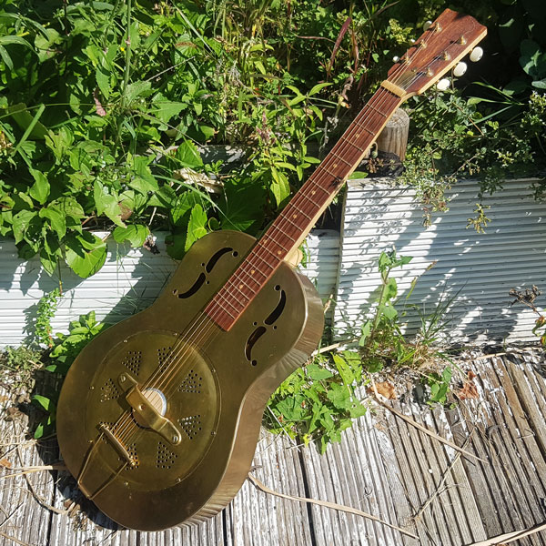 Resonator Guitar