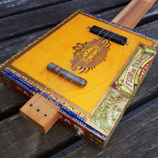 Cigar Box Guitar