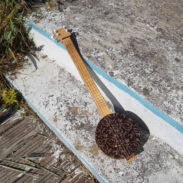 Cookie Tin Banjo